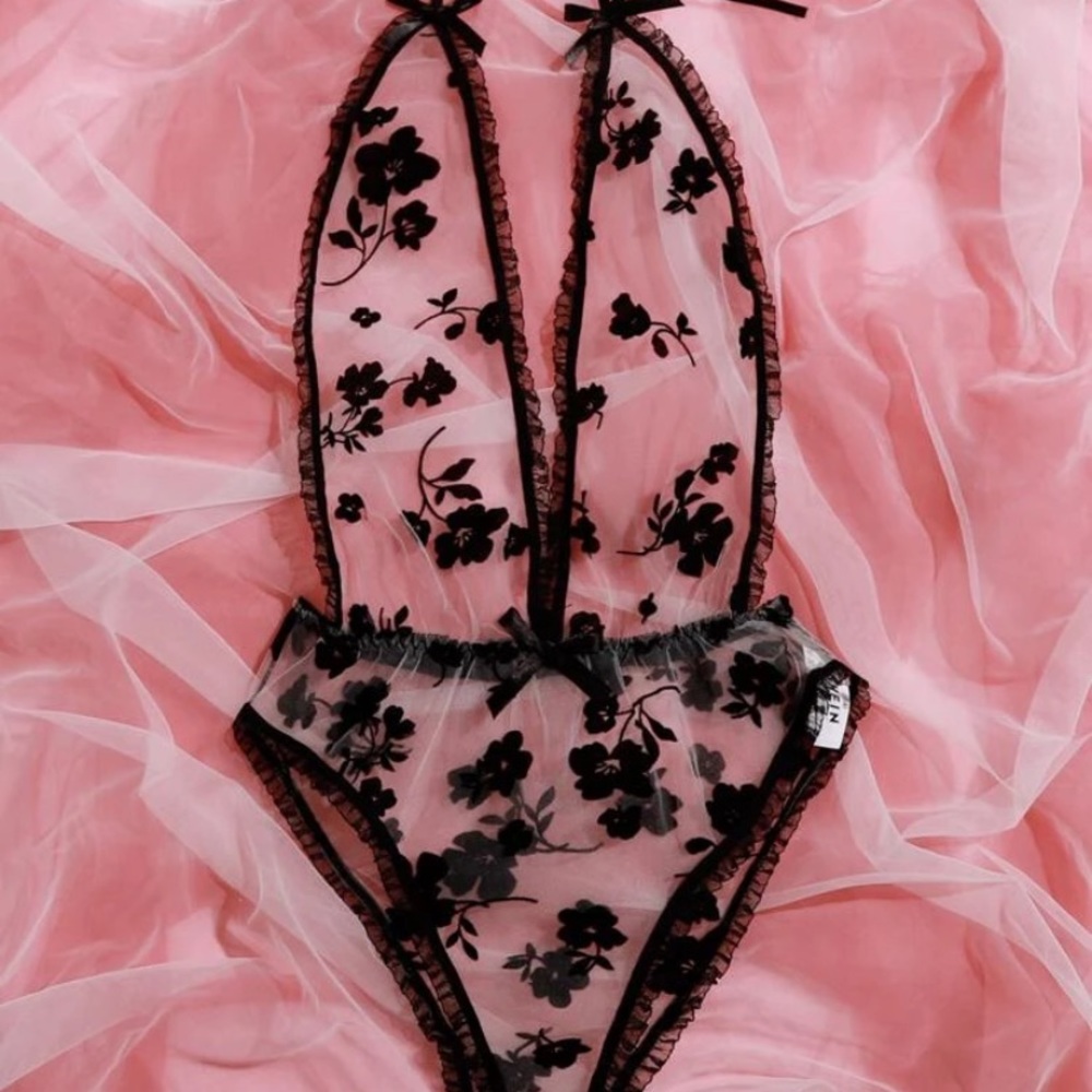 Floral Mesh Teddy